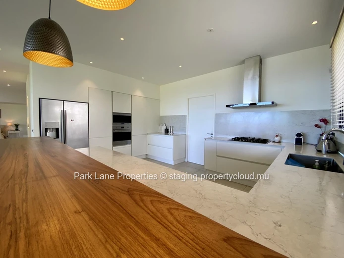 Luxurious 4 bedroom villa with prime positioning and gorgeous sea and river views.