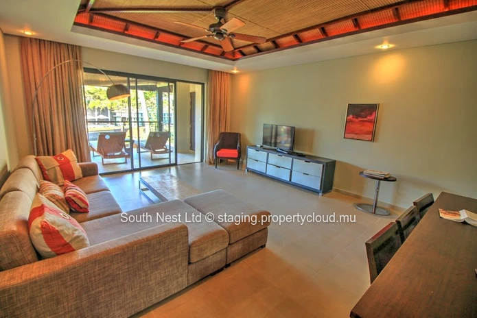 Luxury 3 bedroom apartment in a prestigious estate.