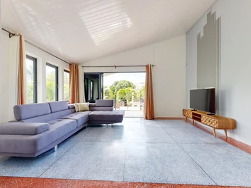 7 Bedroom Apartment