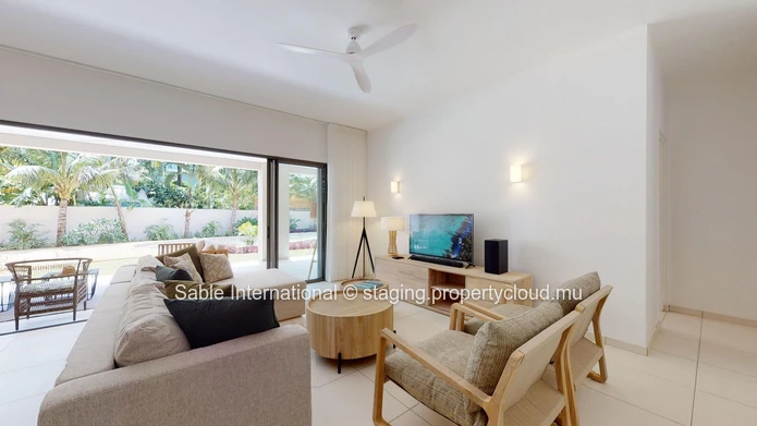 Appartement R+2 à vendre à Péreybère, 143m², 3 chambres, piscine commune, parking sécurisé, proche des commodités. Pr...