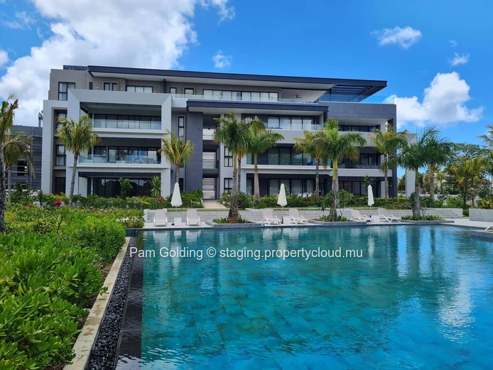Luxurious 3-Bedroom Ground Floor Apartment in Mont Choisy Golf and Beach Estate - Your Dream Home Awaits! (Sole Mandate)