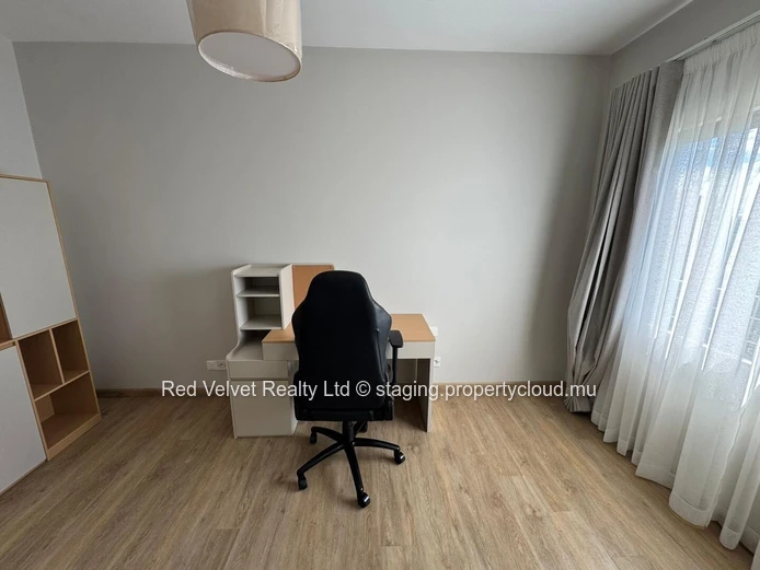 Luxurious Penthouse for Rent at Sodnac - Quatre Bornes - Rs 115,000 (negotiable) | 230 m² | 2 Parkings