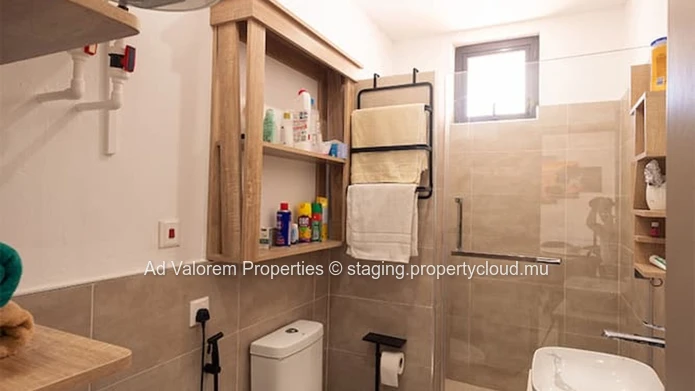 For Rent – Stunning 2-Bedroom Apartment in Flic en Flac