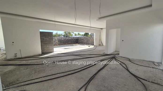 PDS Villa for sale in Grand Baie, 191m² living space, 466m² land, 4 bedrooms, private pool, luxury interior and exter...