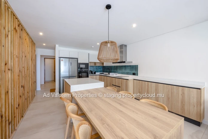 Exceptional Beachfront Duplex for Sale – Black River