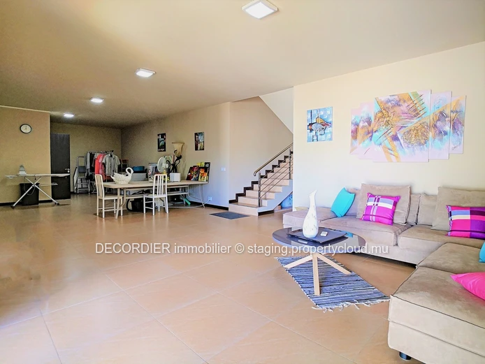Grand Gaube, located in a quiet residential area, splendid villa