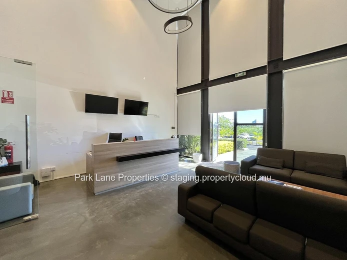 Prime standalone commercial building  in Trianon, Mauritius – High rental yield