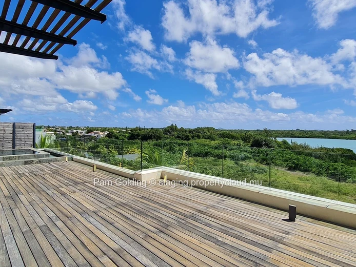 Penthouse spacieux de 3 chambres avec vue sur le lagon à vendre à St. Antoine Residences – Côte Nord de l’île Maurice