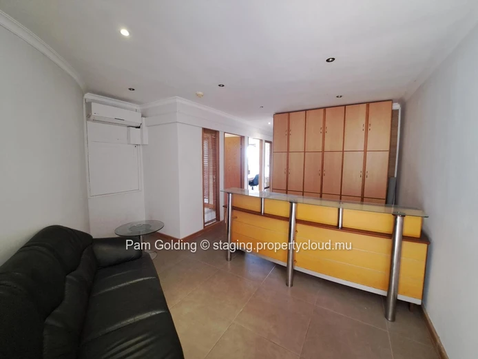 Grand Baie - Espace Bureau à vendre – Pam Golding Mauritius