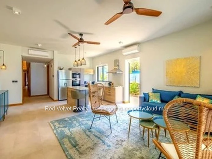  Luxurious Beachfront Apartment for Rent in Pereybere, Grand Baie