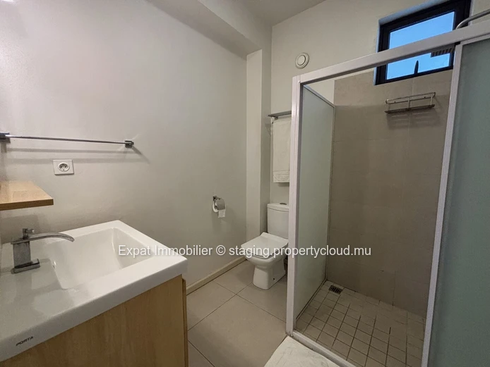3-bedroom apartment with swimming pool, 5 minutes from the beach – Mont Choisy