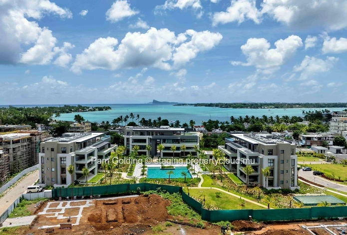 Luxurious 3-Bedroom Ground Floor Apartment in Mont Choisy Golf and Beach Estate - Your Dream Home Awaits! (Sole Mandate)