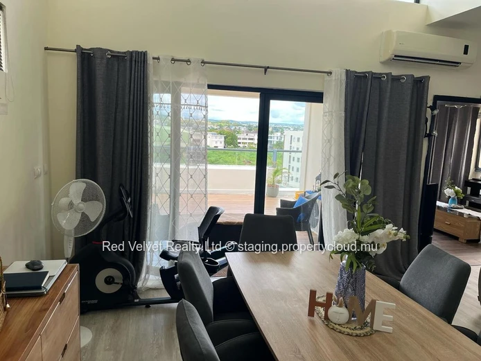 For Sale  –Elegant and Luxurious Penthous 3 Bedrooms - Rs 16M - Sodnac, Quatre Bornes