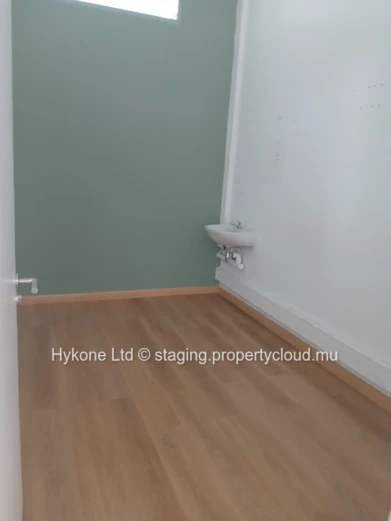 Commercial Space For Rent In Black River