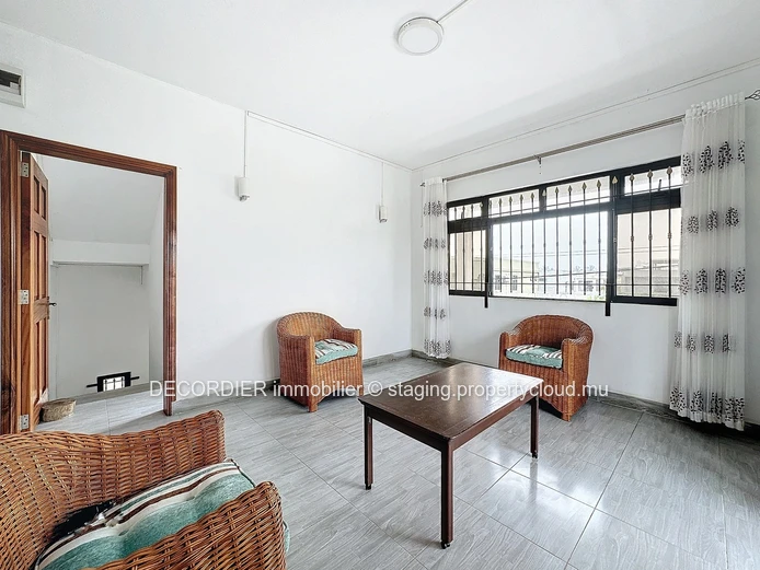 Investment opportunity: Large house in Mont Choisy