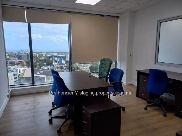 Office in Ebene - High Standard Offices.