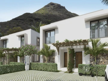3 Bedroom Townhouse, Duplex