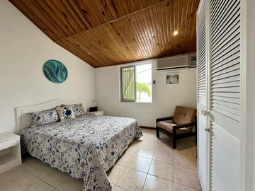 3 Bedroom Townhouse, Duplex