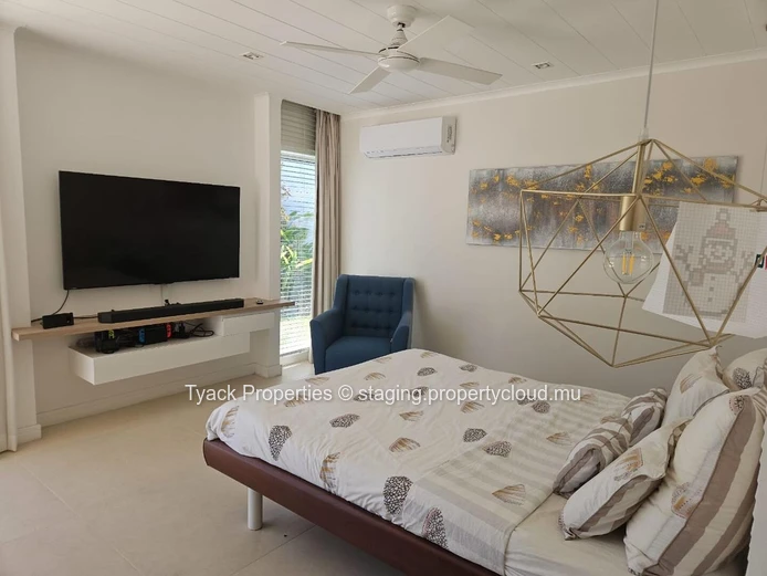 Villa Rare 5 Chambres avec Piscine Chauffée & Spa – Grand Baie