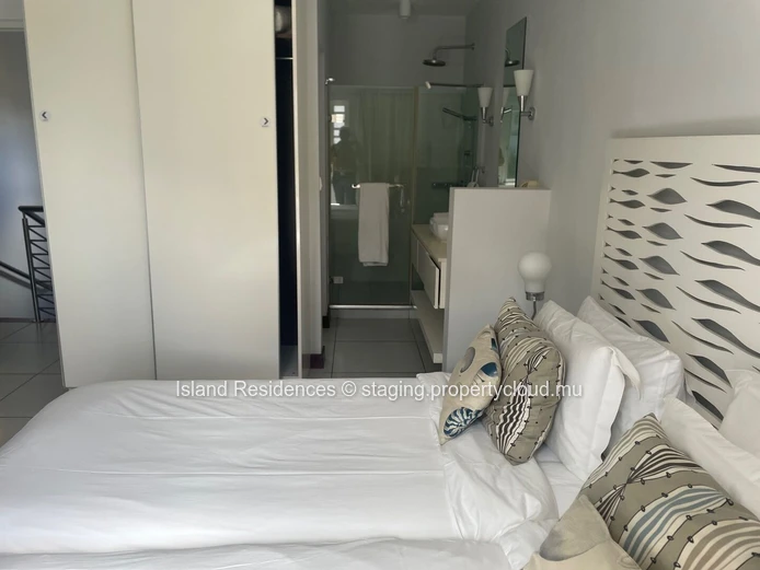 Fully Furnished 3BR House for Rent at Rs 100,000 - second position with direct access to the beach and private pool