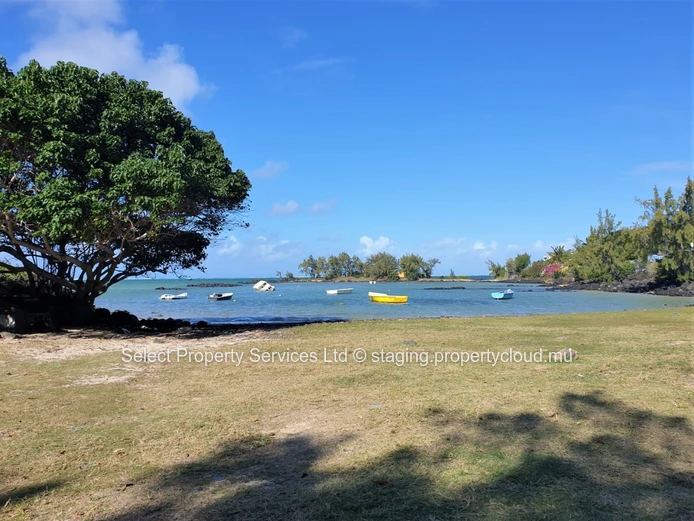 A Vendre, Terrain Pieds vue mer, St Michel, Grand Gaube