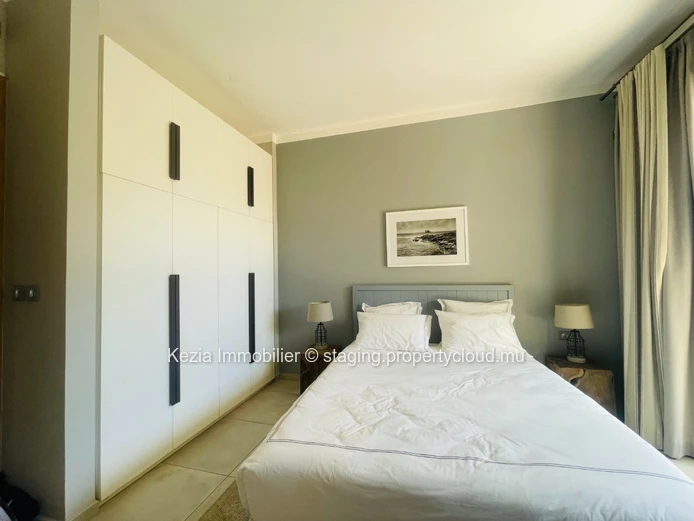 Contemporary Apartment With Pool And Private Garden