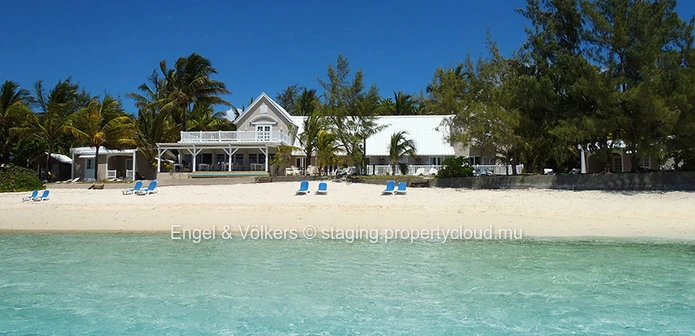 Coastal Luxury with Authentic Villas in an Estate with Beach Access
