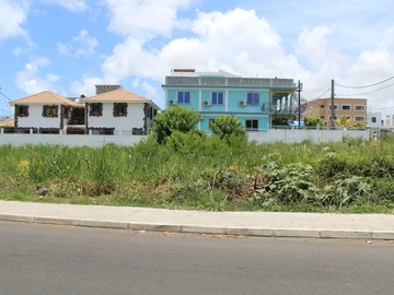 Commercial Land