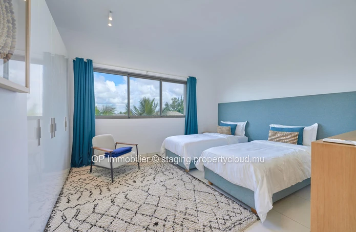 Penthouse for Sale in Péreybère with Private Pool and 2 Bedrooms