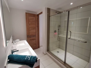 3 Bedroom Penthouse