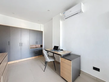 2 Bedroom Apartment