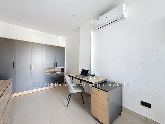Beautiful Furnished Apartment for Sale – Albion