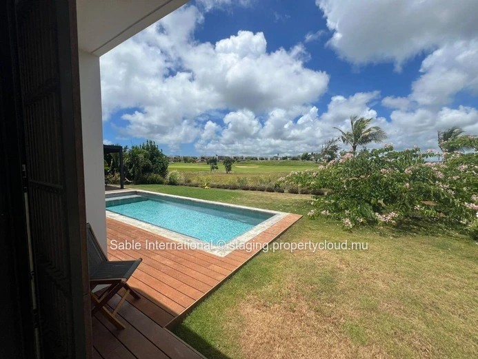 Luxurious RES Villa in Roches Noires with Private Pool, Sea View, and Tennis Court 