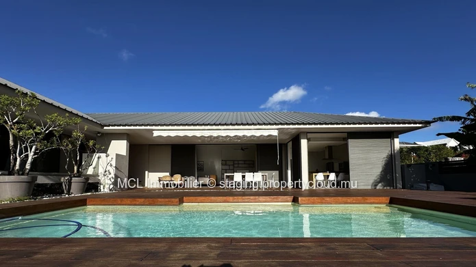 4 bedroom house in Mont Piton