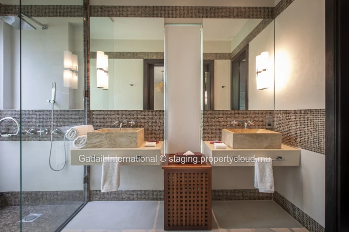 Contemporary villa with pool and tropical garden for sale | Anahita Golf & Spa Resort Beau Champ