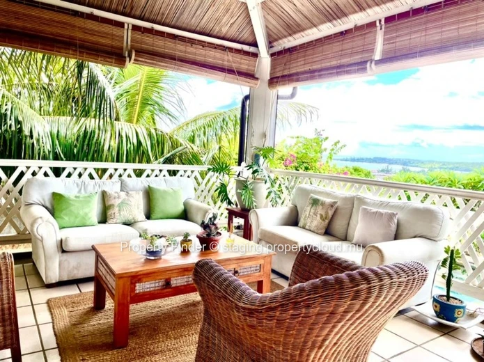 4 Bedroom villa - For sale - Tamarin