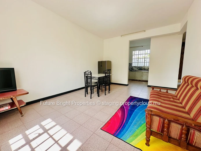 Ground-Floor Apartment in a Quiet Neighbourhood – Ideal for Couple or Individual