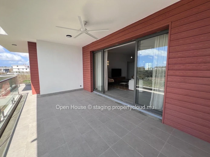 PDS apartment for rent, Trou aux Biches, 300m from the beach, 153m², 3 bedrooms, pool, furnished, garden.