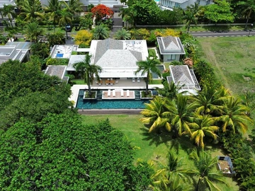 5 Bedroom Villa
