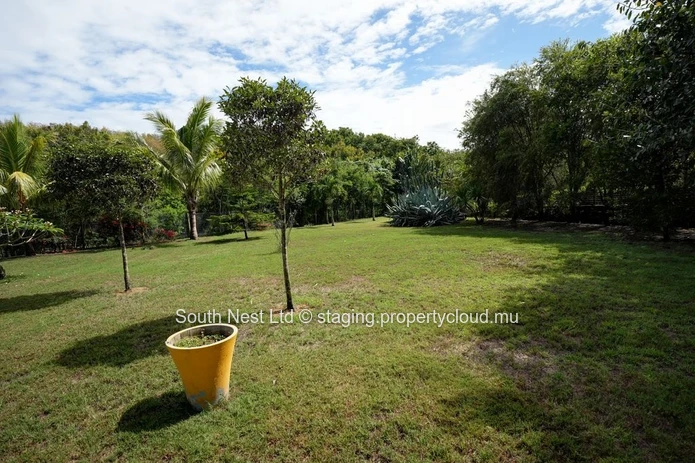Exclusive Nature Villa in Matala – A Private Sanctuary at the Edge of Black River Gorges National Park