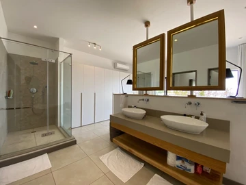 4 Bedroom Penthouse