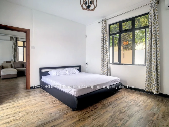 New and modern house with swimming pool and garden