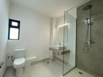 3 Bedroom Apartment