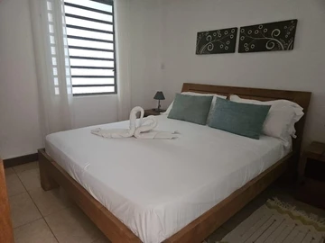4 Bedroom Villa