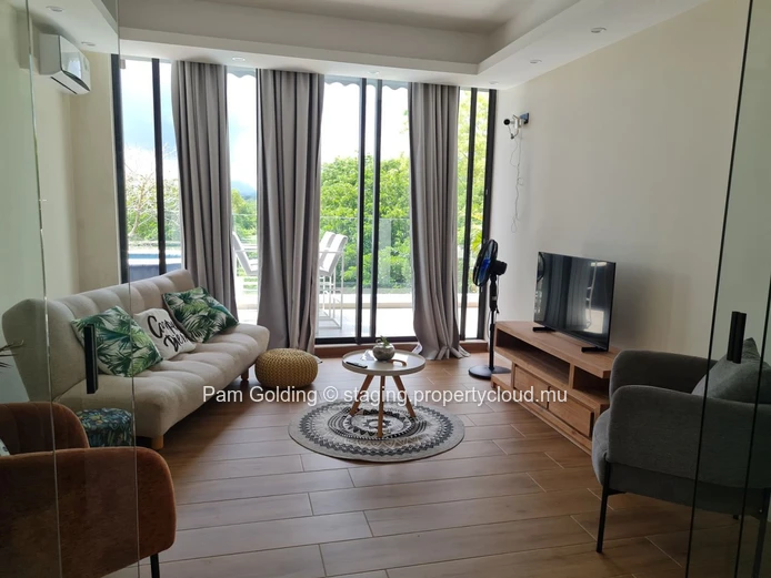 3-Bedroom Chic Coastal Villa with Jacuzzi. Business Potential in La Gaulette.