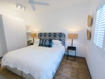 4 Bedroom Apartment