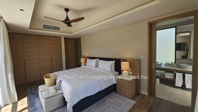 One&Only luxury villa with a private pool, seafront access