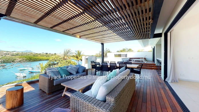 PDS Penthouse for Sale – Waterfront Luxury in Rivière Noire