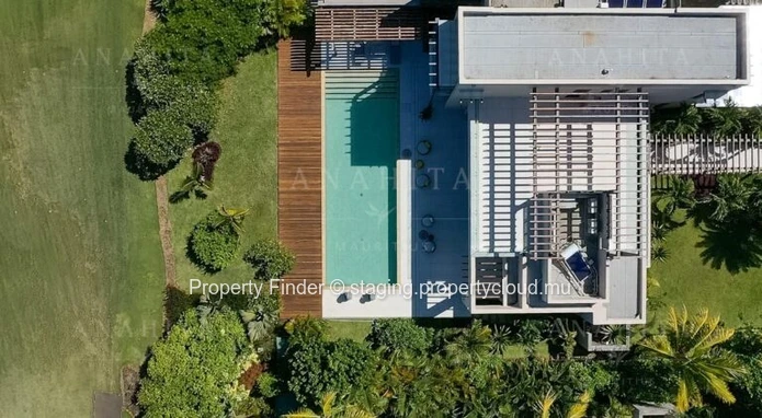 Luxury Golf Villa in East Mauritius