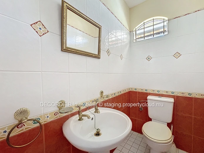 Charming family home in Grand Gaube, close to the sea (Sole Mandate)